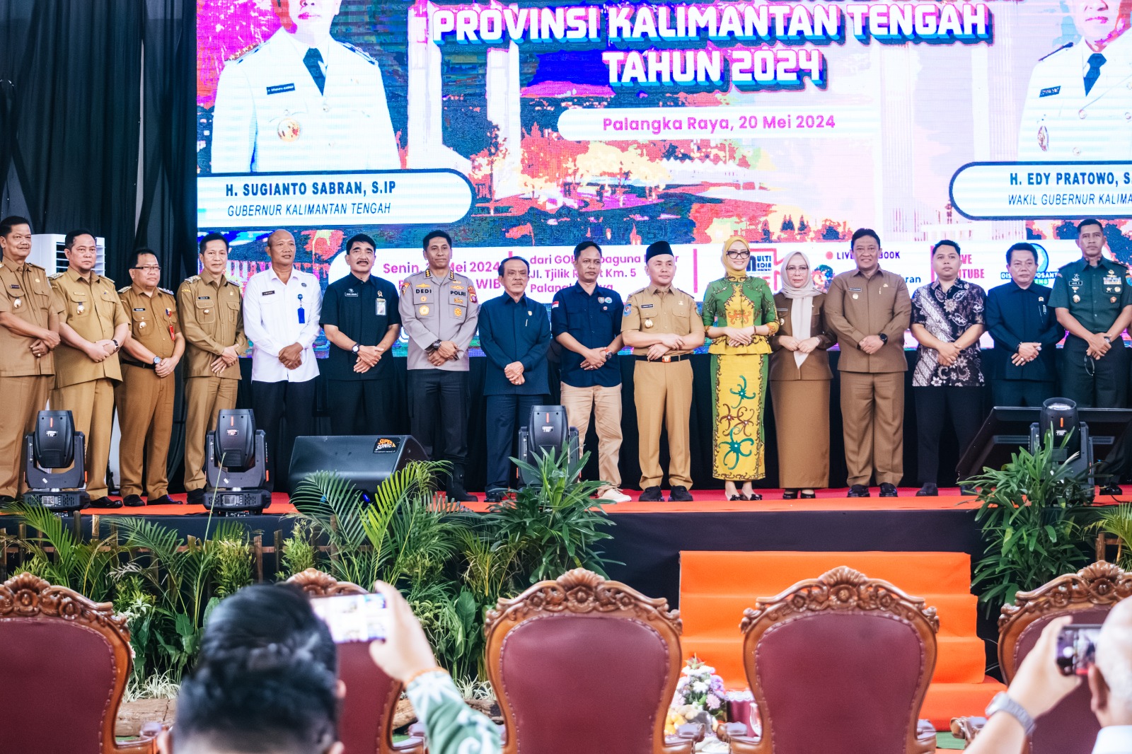 Pj Bupati Kapuas Hadiri Pertemuan Akbar Lintas Sektor