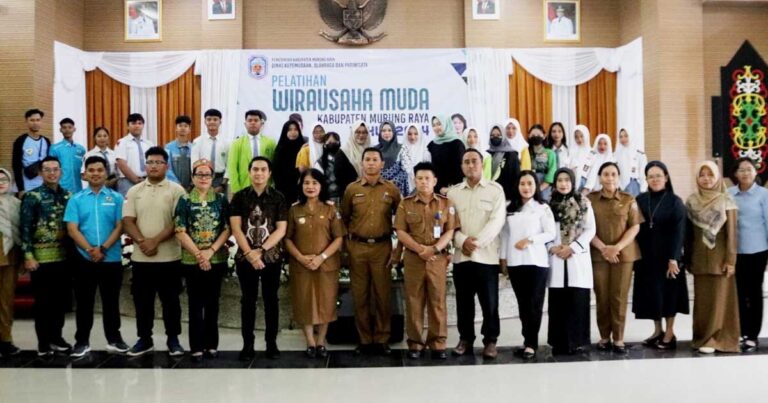 Kepala DKOP Mura Buka Pelatihan Wirausaha Muda