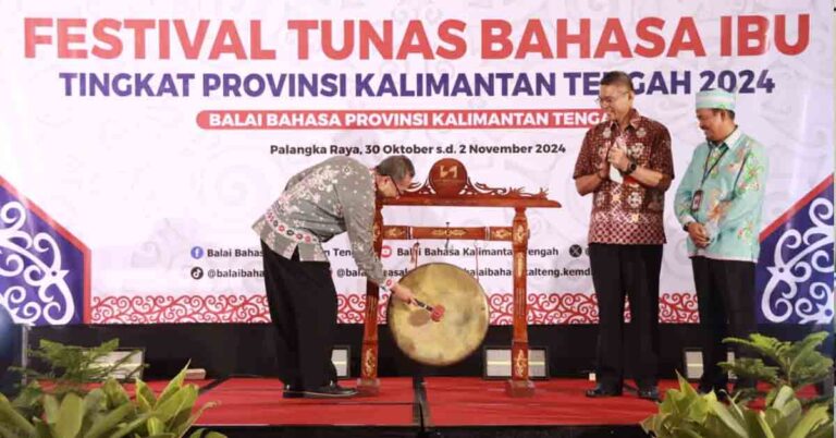 Plh Sahli Gubernur Membuka Acara Festival Tunas Bahasa Ibu Tingkat Prov Kalteng