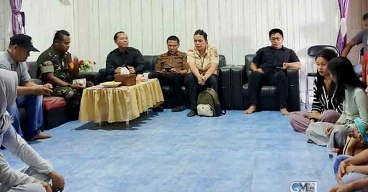 Asisten III Setda Kab Mura Monitoring Desk Pilkada di Kecamatan Seribu Riam