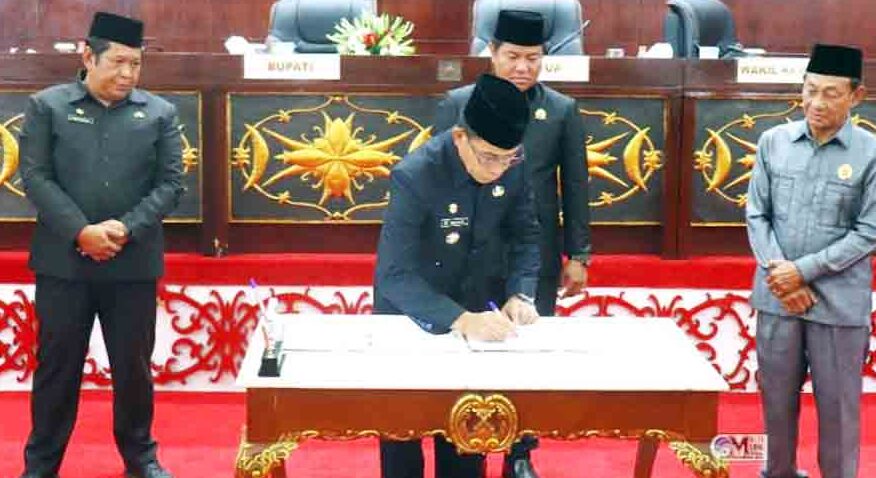 Penandatanganan Nota Kesepakatan KUA-PPAS TA 2025 DPRD dan Pemkab Mura