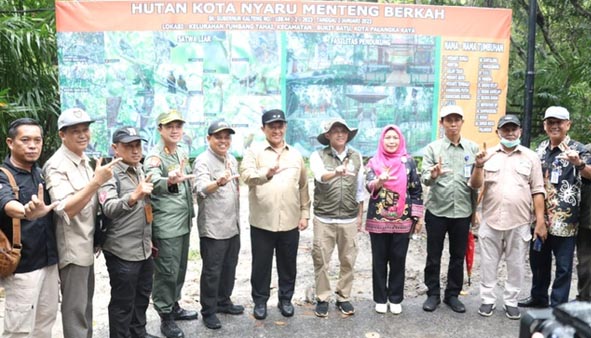 Menhut RI Resmikan Kawasan Rehabilitasi dan Konservasi Orang Utan Nyaru Menteng