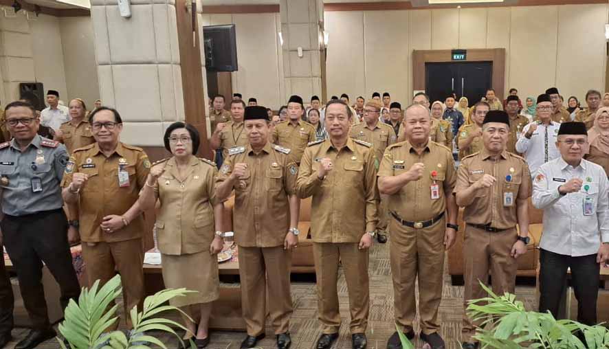 Plh Asisten Pemkesra Buka Rakor Persiapan Pemberangkatan Jemaah Calon Haji Kalteng