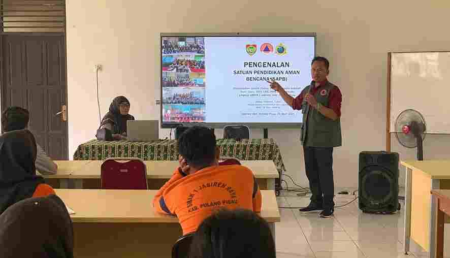 BPBD Bersama Disdik Kalteng Gelar Sosialisasi SPAB di SMAN 1 Kapuas Murung dan SMAN 1 Jabiren Raya