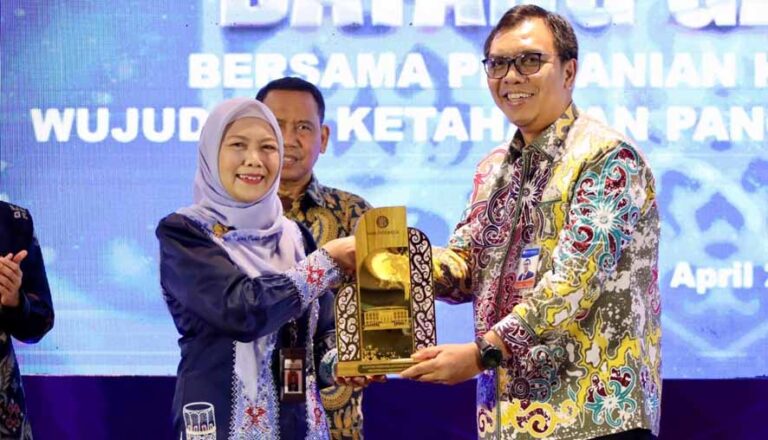Mewakili Gubernur, Asisten Ekbang Hadiri Diseminasi Laporan Perekonomian Kalteng