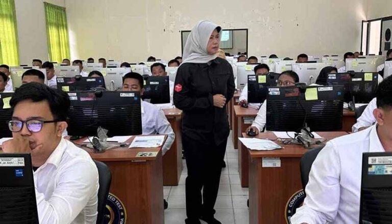 Kepala BKD Kalteng Pantau Pelaksanaan Seleksi PPPK Tahap 2