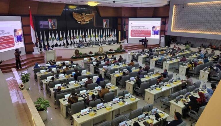 Ketua DPRD dan Sekretaris DPRD Kalteng Hadiri Munas I ADPSI dan ASDPSI Tahun 2025