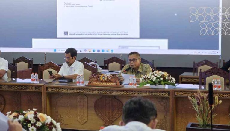 Pembahasan Dua Raperda Inisiatif Pansus DPRD Kalteng