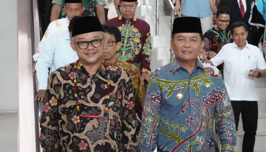 Gubernur Kalteng Sambut Kedatangan Mendikdasmen