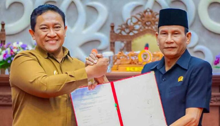 Wagub Kalteng Apresiasi DPRD Atas Disetujuinya Raperda RPJMD 2025-2029