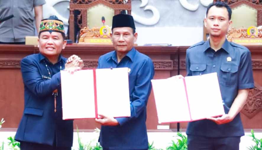 Rapat Paripurna, Pemprov Bersama DPRD Kalteng Sepakati KUPA dan PPAS-P APBD 2025