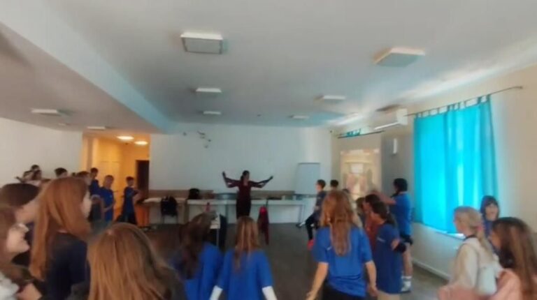 1759768729_3690155406ff2eb8f886